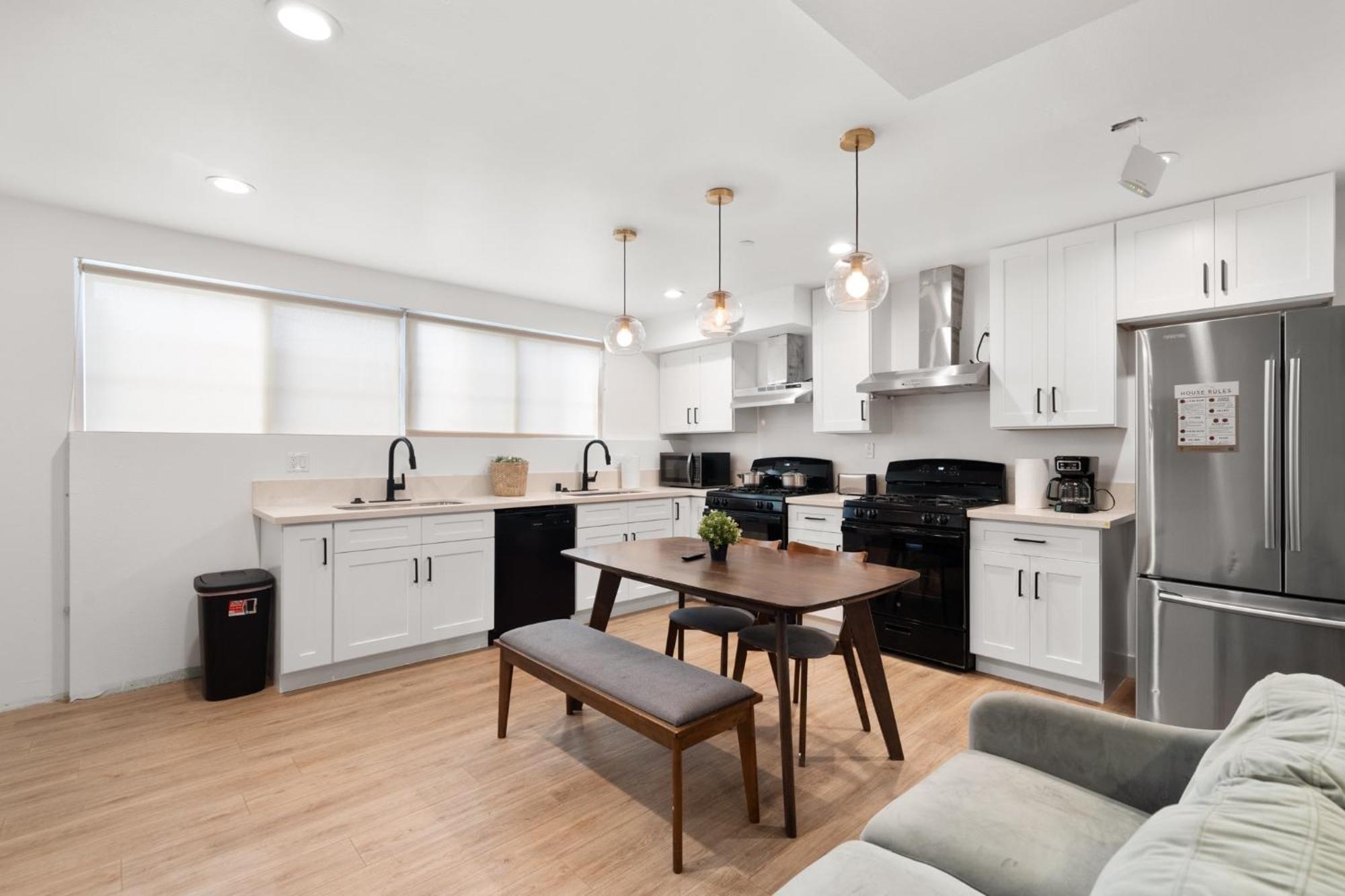 Modern Getaway In The Heart Of La Near Usc, Private Room With Share Living Room And Kitchen 로스앤젤레스 외부 사진