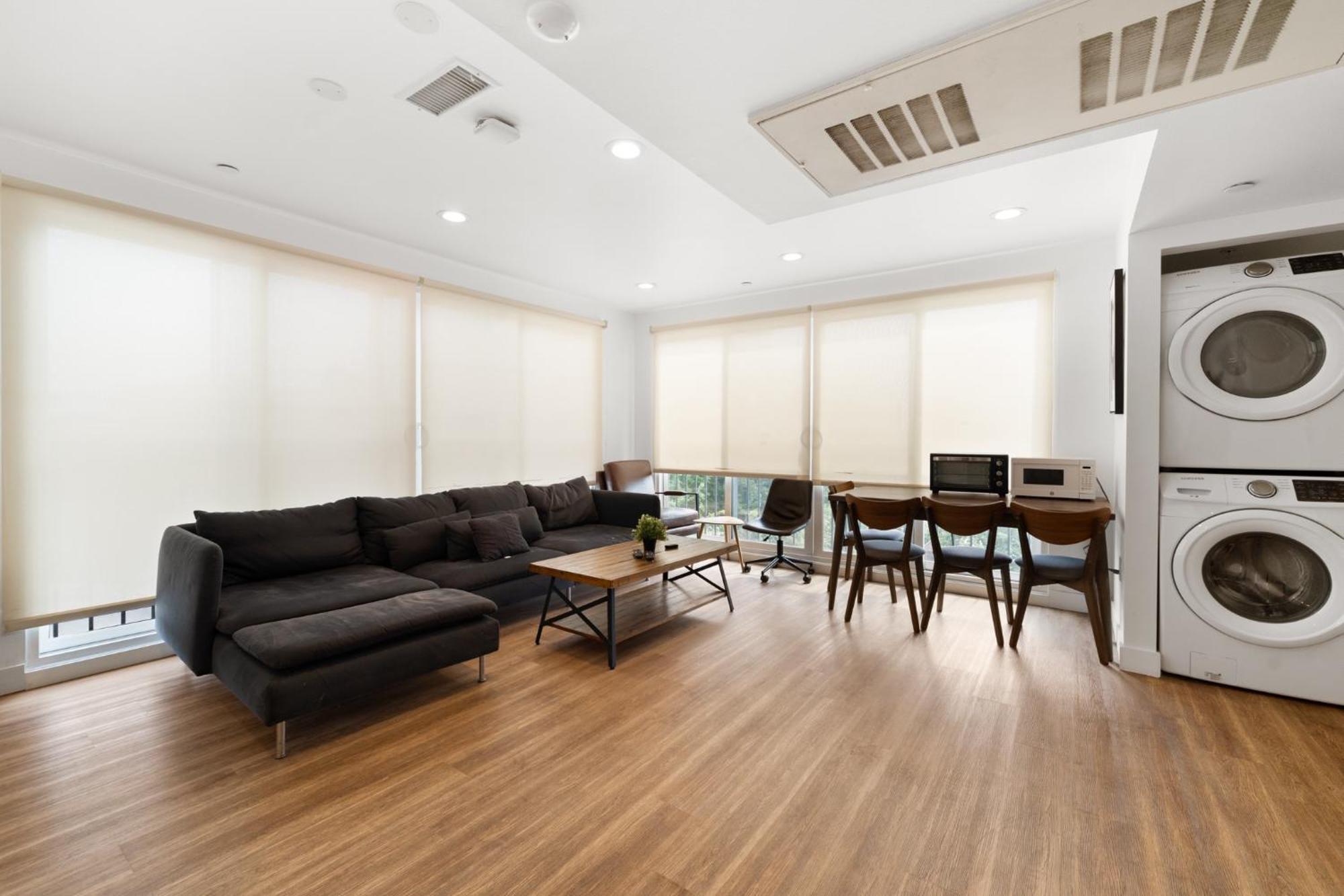 Modern Getaway In The Heart Of La Near Usc, Private Room With Share Living Room And Kitchen 로스앤젤레스 외부 사진